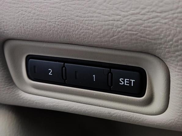 Nissan Pathfinder IV с пробегом 2014 года, цена 1 950 000 рублей, 143000 км, внедорожник, Автокод Объявления