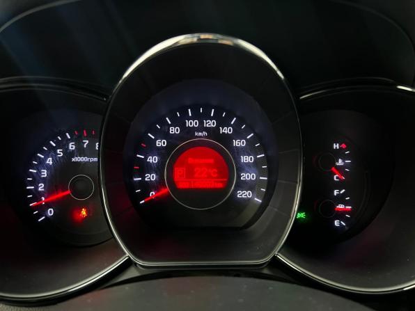 Kia Rio III с пробегом 2013 года, цена 972 000 рублей, 140002 км, седан, Автокод Объявления