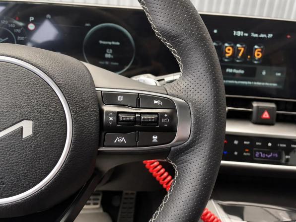 Kia Sportage V с пробегом 2025 года, цена 4 245 000 рублей, 65 км, внедорожник, Автокод Объявления