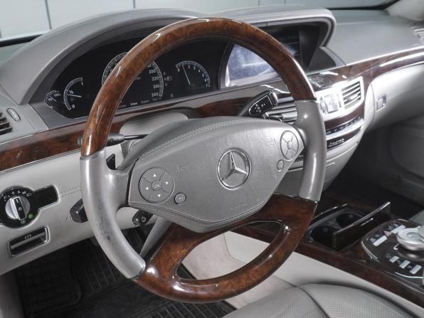 Mercedes-Benz S-Класс V (W221) Рестайлинг с пробегом 2011 года, цена 2 250 000 рублей, 219569 км, седан, Автокод Объявления