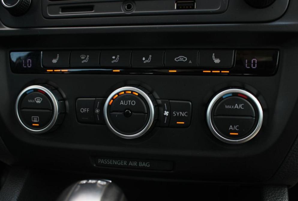 Volkswagen Jetta VI Рестайлинг Саратов  - изображение 23