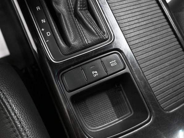 Kia Sorento II Рестайлинг с пробегом 2014 года, цена 1 795 000 рублей, 240250 км, внедорожник, Автокод Объявления