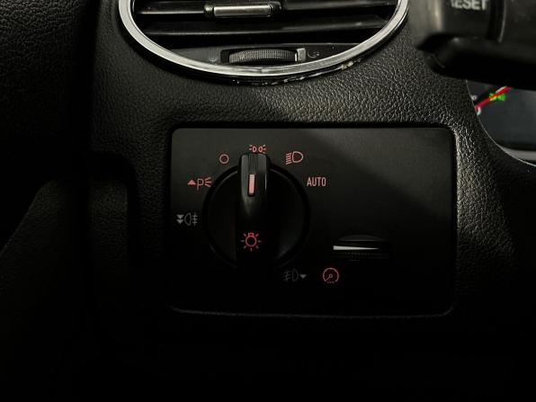 Ford Focus II Рестайлинг с пробегом 2010 года, цена 419 900 рублей, 489000 км, универсал, Автокод Объявления