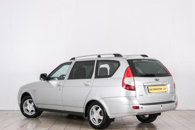 Lada (ВАЗ) Priora I с пробегом 2009 года, цена 349 000 рублей, 139980 км, универсал, Автокод Объявления