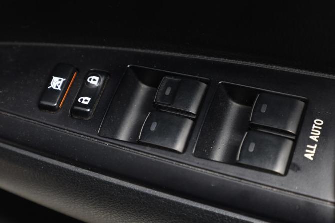 Toyota Corolla XI (E160 E170 E180) с пробегом 2021 года, цена 1 404 000 рублей, 123121 км, седан, Автокод Объявления