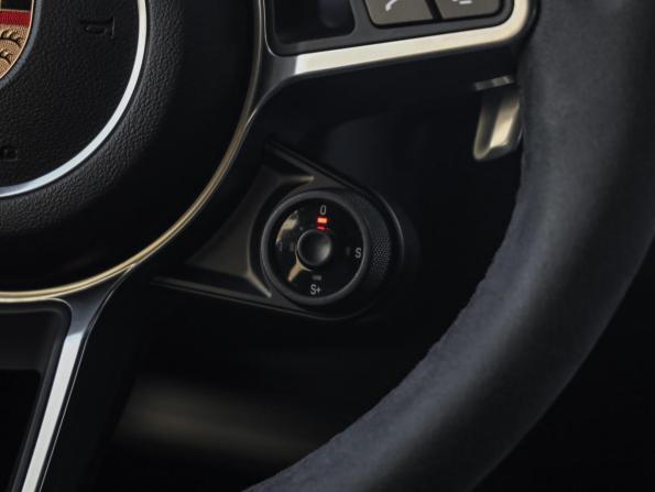 Porsche Cayenne III с пробегом 2019 года, цена 6 599 000 рублей, 88900 км, внедорожник, Автокод Объявления
