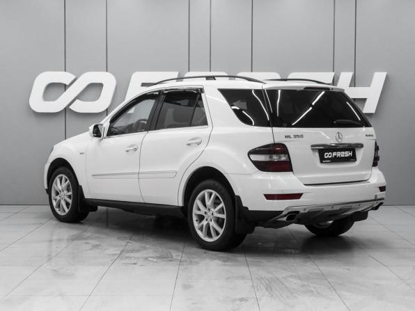 Mercedes-Benz M-Класс II (W164) Рестайлинг с пробегом 2010 года, цена 1 660 000 рублей, 181515 км, внедорожник, Автокод Объявления