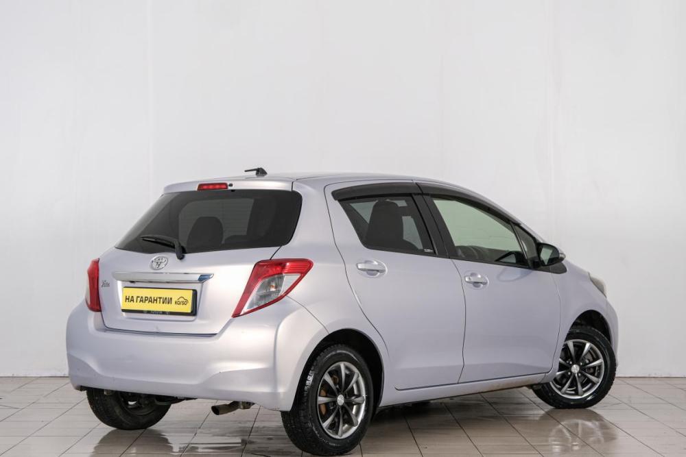 Toyota Vitz III (XP130) Красноярск  - изображение 7