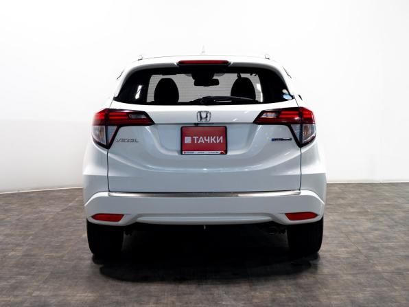 Honda Vezel I с пробегом 2014 года, цена 1 330 000 рублей, 170225 км, внедорожник, Автокод Объявления