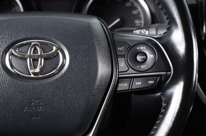 Toyota Camry VIII (XV70) Рестайлинг с пробегом 2022 года, цена 3 299 000 рублей, 70265 км, седан, Автокод Объявления