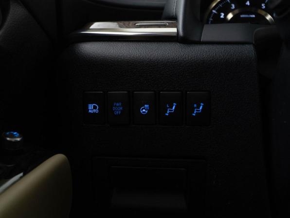 Toyota Alphard III Рестайлинг с пробегом 2021 года, цена 5 997 077 рублей, 137591 км, минивэн, Автокод Объявления