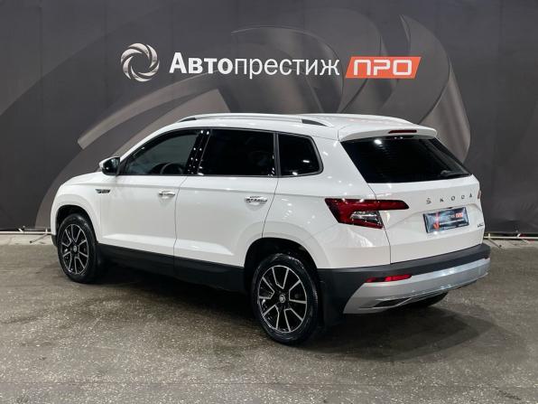 Skoda Karoq I с пробегом 2020 года, цена 2 290 000 рублей, 52228 км, внедорожник, Автокод Объявления