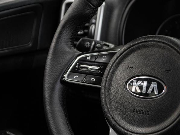 Kia Sportage IV с пробегом 2018 года, цена 1 861 000 рублей, 160000 км, внедорожник, Автокод Объявления