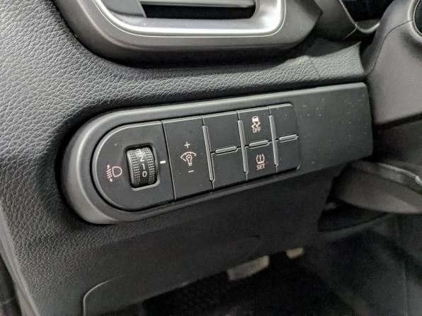 Kia Ceed III с пробегом 2020 года, цена 1 870 000 рублей, 85962 км, универсал, Автокод Объявления