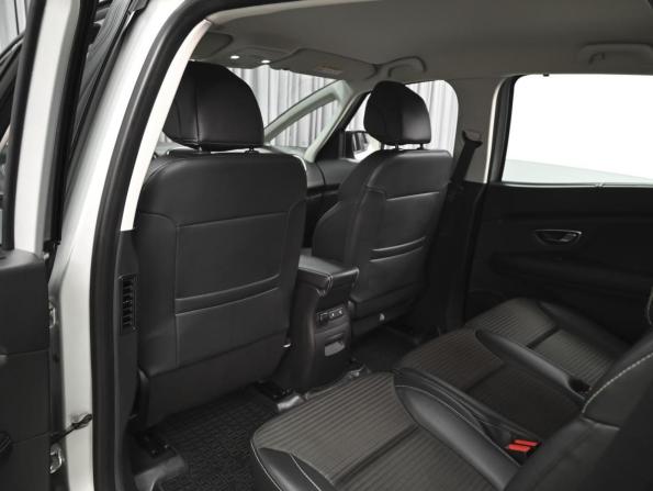 Renault Scenic IV с пробегом 2019 года, цена 1 668 000 рублей, 105912 км, компактвэн, Автокод Объявления
