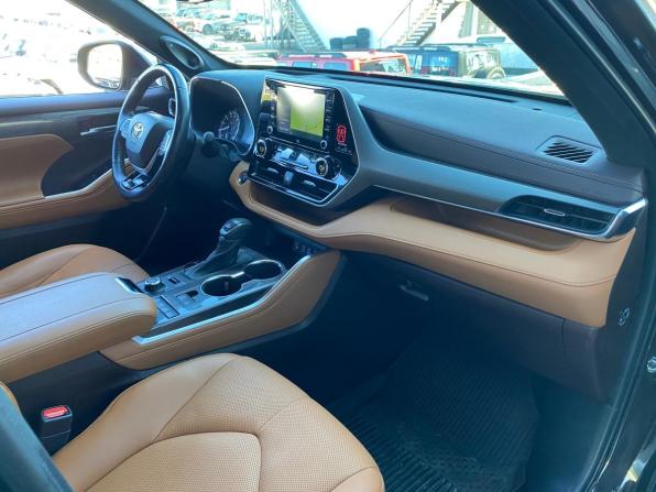Toyota Highlander IV (XU70) с пробегом 2021 года, цена 4 474 000 рублей, 134296 км, внедорожник, Автокод Объявления