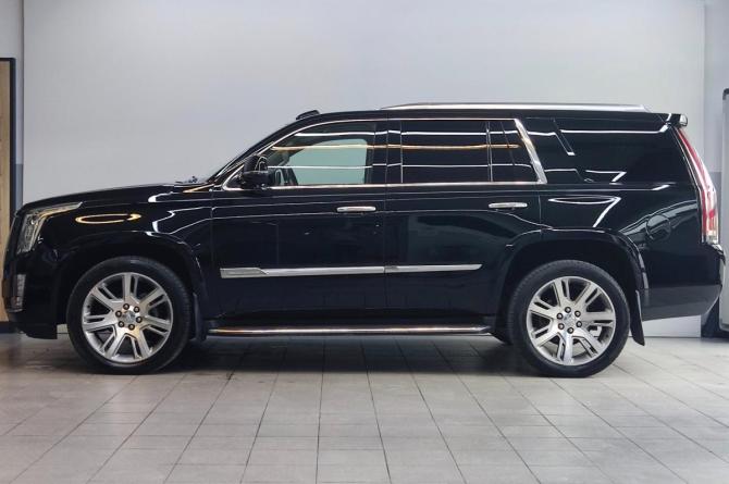 Cadillac Escalade IV с пробегом 2016 года, цена 4 000 000 рублей, 192825 км, внедорожник, Автокод Объявления