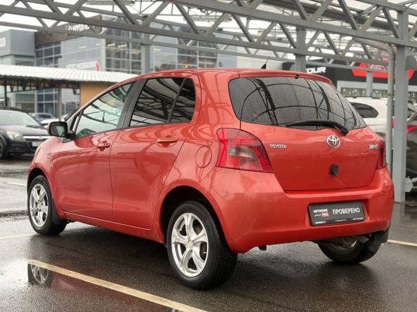 Toyota Yaris II с пробегом 2007 года, цена 395 000 рублей, 287000 км, хэтчбек, Автокод Объявления