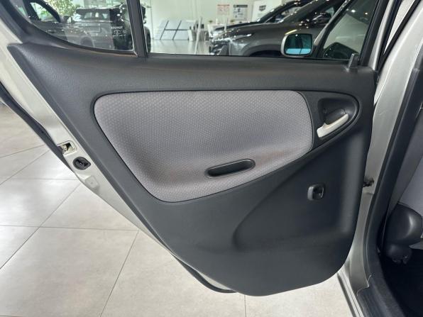Toyota Vitz I (P10) с пробегом 2003 года, цена 365 000 рублей, 260000 км, хэтчбек, Автокод Объявления