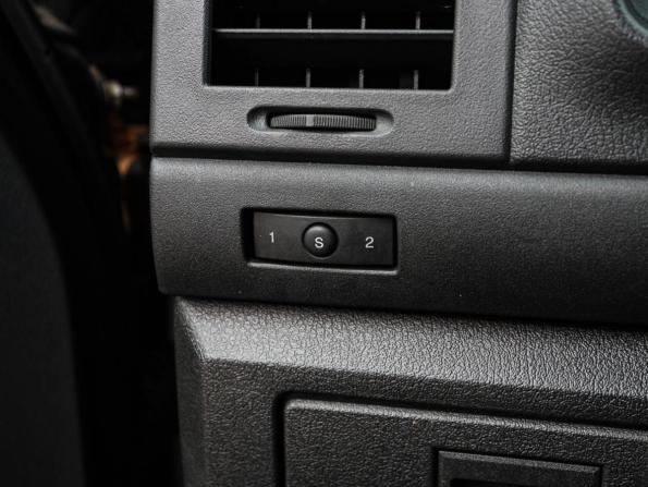 Jeep Cherokee IV (KK) с пробегом 2011 года, цена 1 200 000 рублей, 204518 км, внедорожник, Автокод Объявления