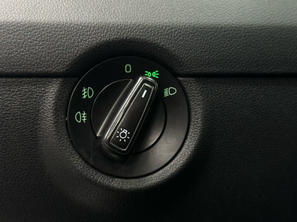 Skoda Octavia III (A7) Рестайлинг с пробегом 2018 года, цена 1 319 900 рублей, 187726 км, лифтбек, Автокод Объявления