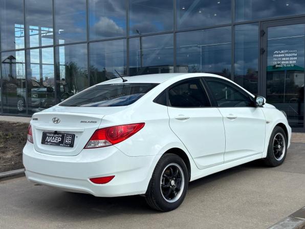 Hyundai Solaris I с пробегом 2011 года, цена 675 000 рублей, 182000 км, седан, Автокод Объявления