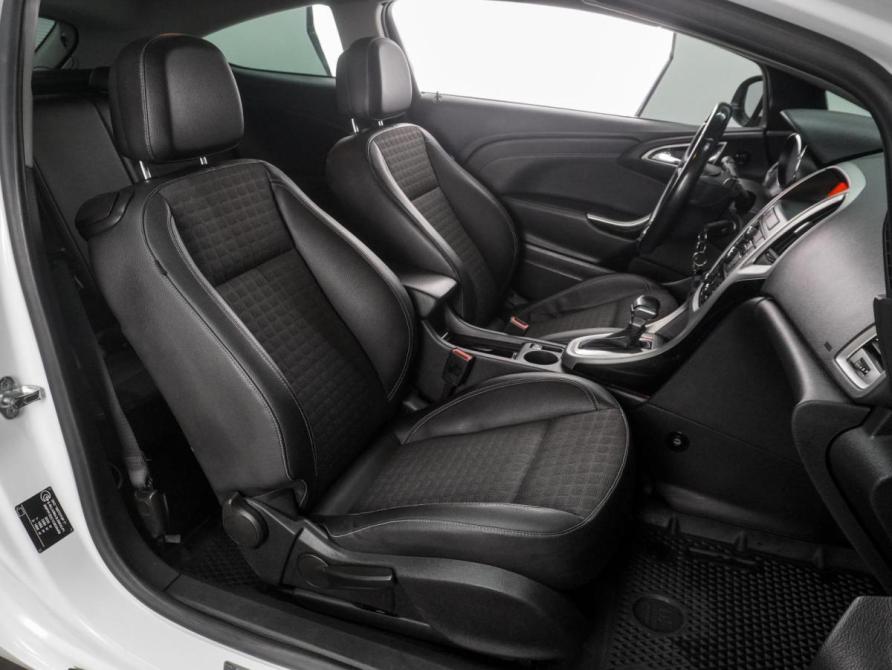 Opel Astra J Рестайлинг Воронеж  - изображение 8