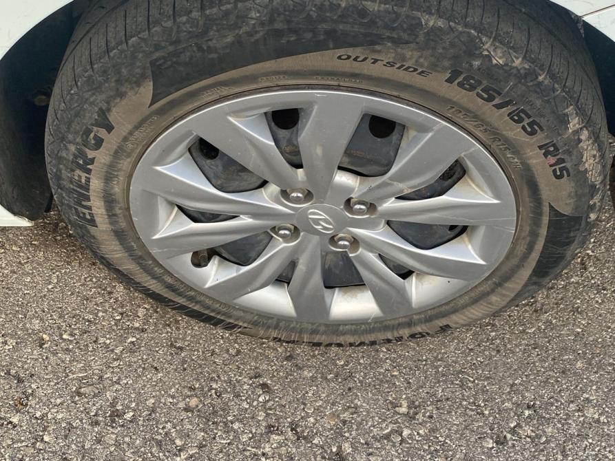 Hyundai Solaris II Самара  - изображение 9