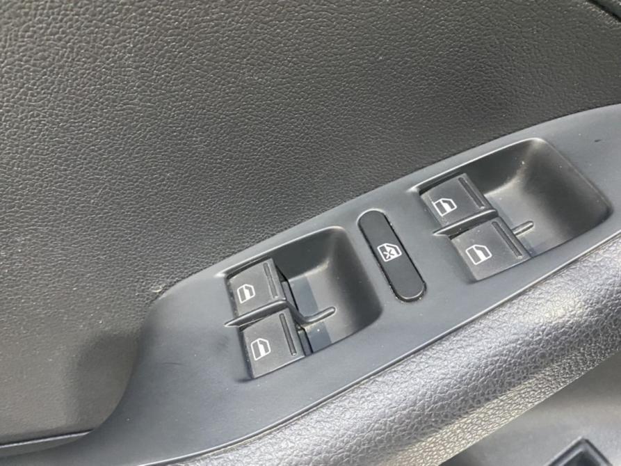 Volkswagen Jetta VI Рестайлинг Курск  - изображение 12