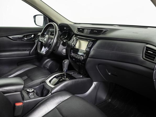 Nissan X-Trail III Рестайлинг с пробегом 2019 года, цена 2 427 000 рублей, 104836 км, внедорожник, Автокод Объявления