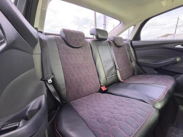 Ford Focus III с пробегом 2012 года, цена 888 000 рублей, 236970 км, седан, Автокод Объявления