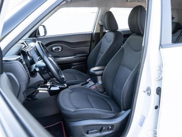 Kia Soul II Рестайлинг с пробегом 2016 года, цена 1 150 000 рублей, 279829 км, хэтчбек, Автокод Объявления