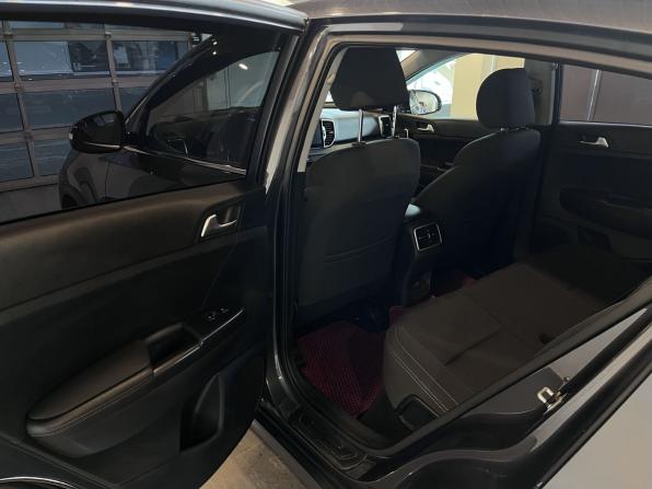 Kia Sportage IV с пробегом 2018 года, цена 2 280 000 рублей, 121771 км, внедорожник, Автокод Объявления