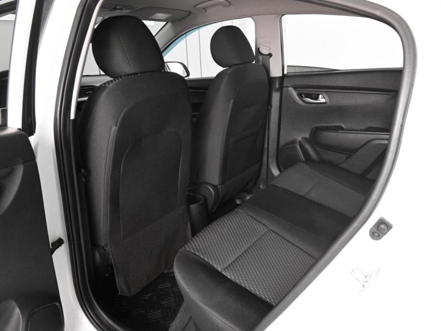 Kia Rio IV Ростов-на-Дону  - изображение 11