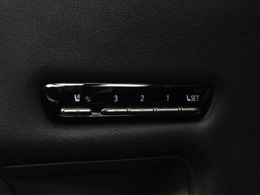 Lexus LS V Тюмень  - изображение 38