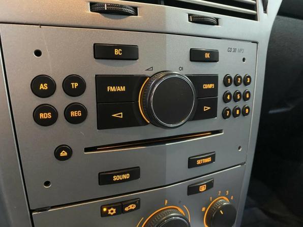 Opel Astra H Рестайлинг с пробегом 2010 года, цена 389 020 рублей, 276679 км, хэтчбек, Автокод Объявления