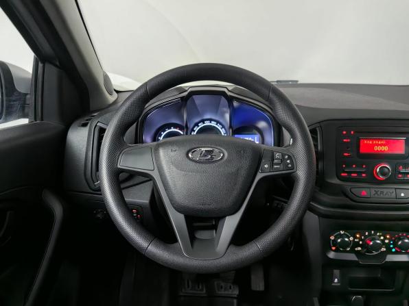Lada (ВАЗ) XRAY I с пробегом 2017 года, цена 870 000 рублей, 51741 км, хэтчбек, Автокод Объявления
