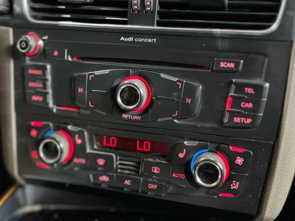 Audi Q5 I (8R) с пробегом 2009 года, цена 1 299 900 рублей, 250000 км, внедорожник, Автокод Объявления