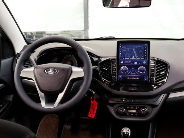 Lada (ВАЗ) Vesta I с пробегом 2017 года, цена 685 000 рублей, 176666 км, седан, Автокод Объявления