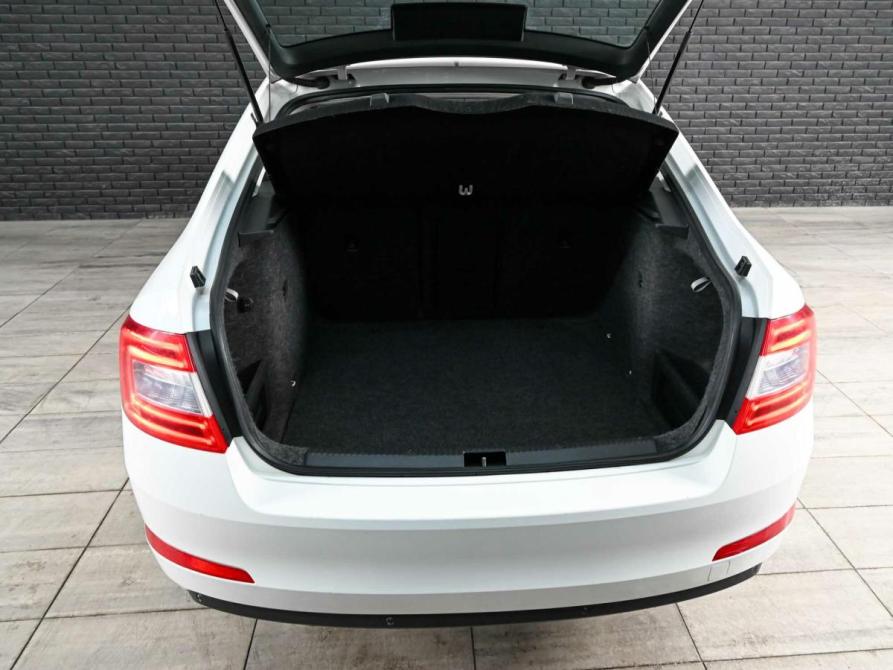 Skoda Octavia III (A7) Екатеринбург  - изображение 9