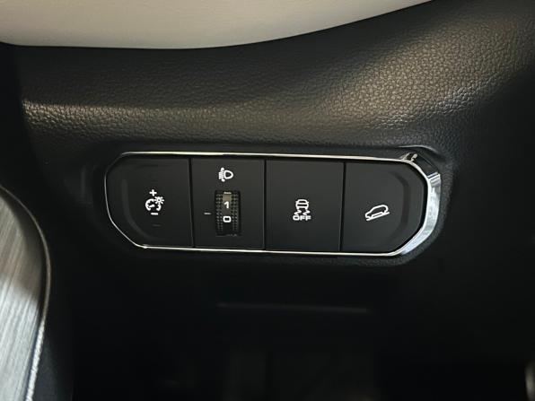 Haval Jolion I с пробегом 2021 года, цена 1 660 000 рублей, 85880 км, внедорожник, Автокод Объявления
