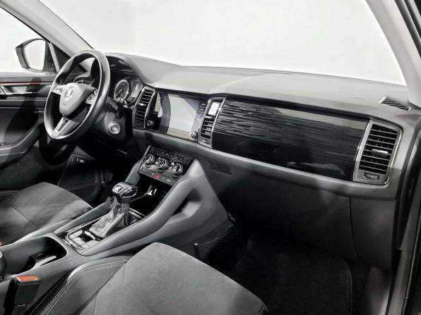 Skoda Kodiaq I с пробегом 2018 года, цена 2 180 000 рублей, 181181 км, внедорожник, Автокод Объявления