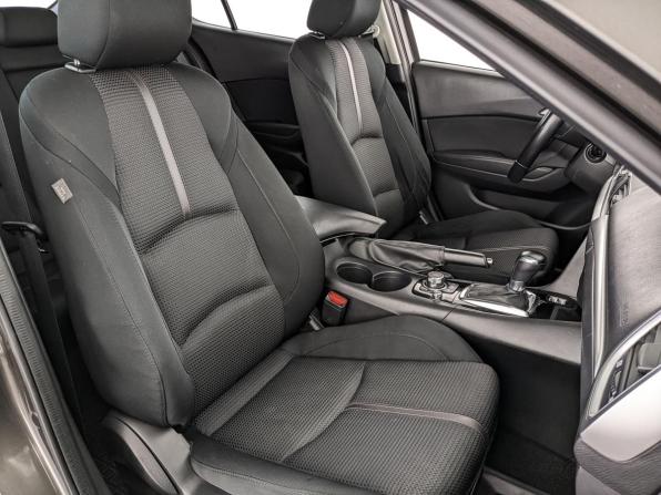 Mazda 3 III (BM) Рестайлинг с пробегом 2017 года, цена 1 535 000 рублей, 136614 км, хэтчбек, Автокод Объявления