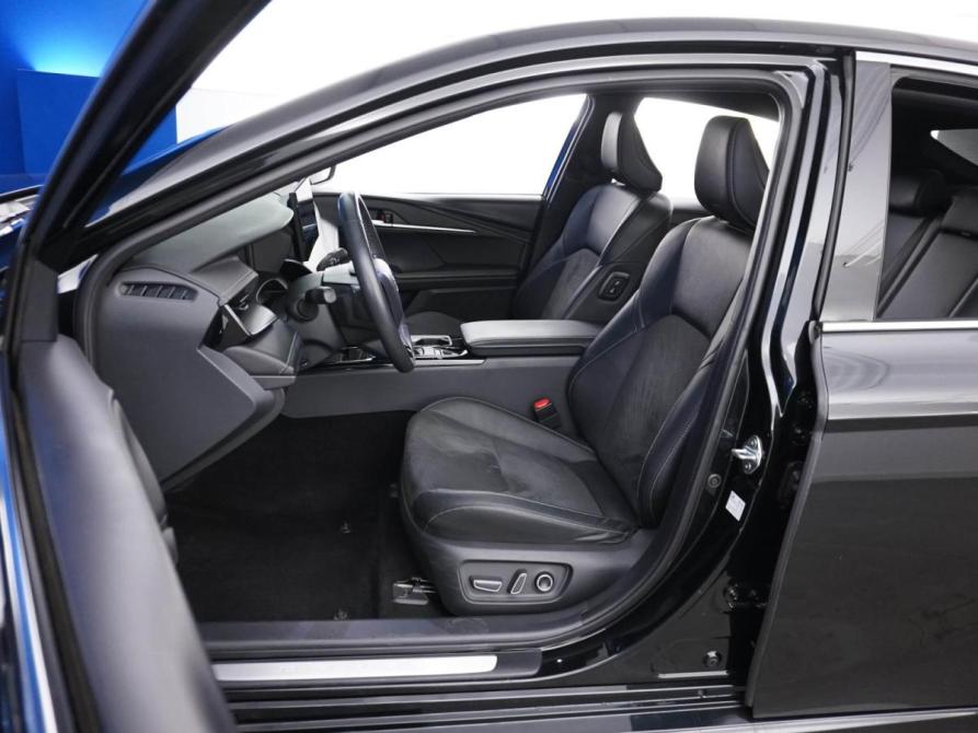 Toyota Camry IX (XV80) China Market Москва  - изображение 10