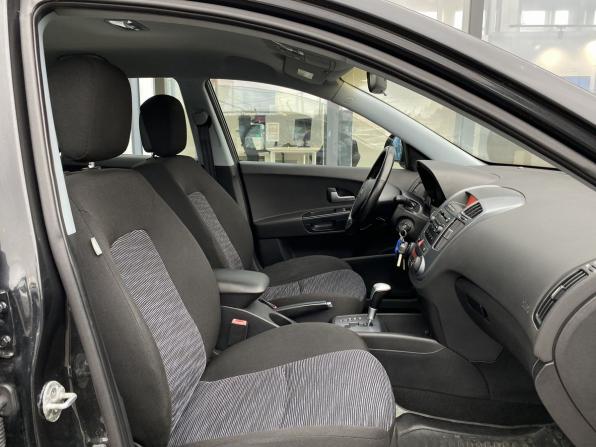 Kia Ceed I с пробегом 2008 года, цена 650 000 рублей, 294055 км, универсал, Автокод Объявления