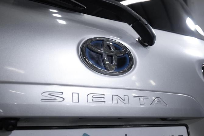 Toyota Sienta II с пробегом 2016 года, цена 1 099 000 рублей, 234810 км, минивэн, Автокод Объявления