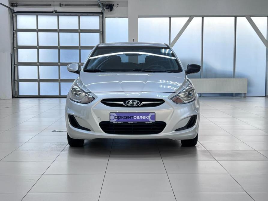 Hyundai Solaris I Волгоград  - изображение 5