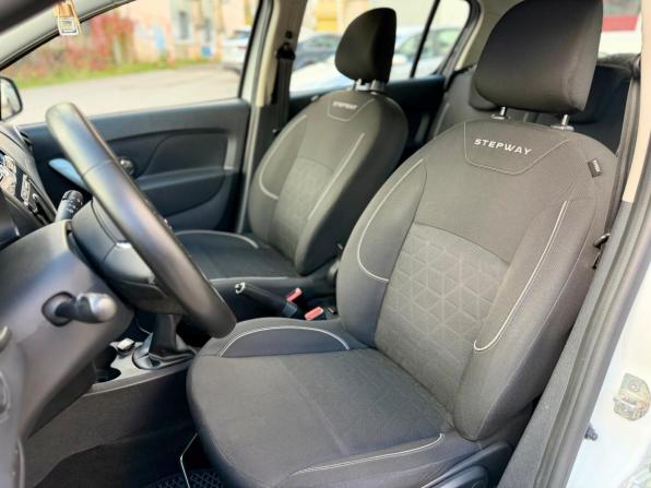 Renault Sandero II Рестайлинг с пробегом 2020 года, цена 1 249 000 рублей, 78000 км, хэтчбек, Автокод Объявления