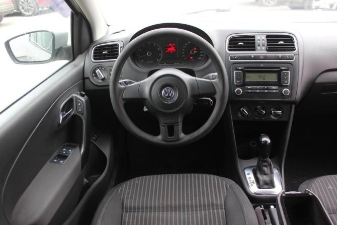 Volkswagen Polo V с пробегом 2012 года, цена 540 000 рублей, 282968 км, седан, Автокод Объявления