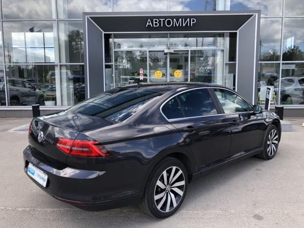 Volkswagen Passat B8 с пробегом 2019 года, цена 2 609 500 рублей, 80342 км, седан, Автокод Объявления
